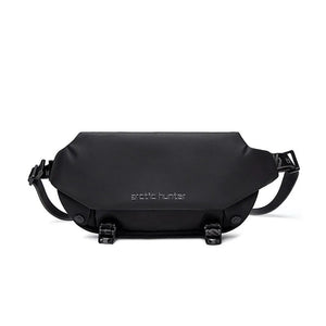 Black bag with 'arctic hunter' branding on a white background