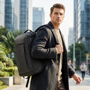 MARK RYDEN MR1831 Large Capacity Waterproof Laptop Backpack with USB Charging Port