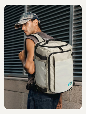 BAGSMART Expandable Large Capacity Waterproof Travel Backpack