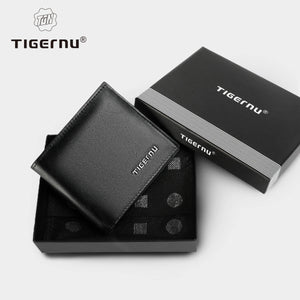 Compact PU leather slim wallet/card holder, black, with Tigernu logo on the front