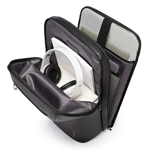 Black carrying case with compartments for electronic devices on a white background, featuring the brand 'Bange'.